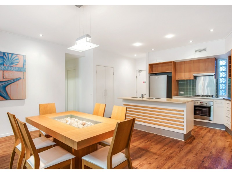 146/80 North Shore Road, Twin Waters QLD 4564