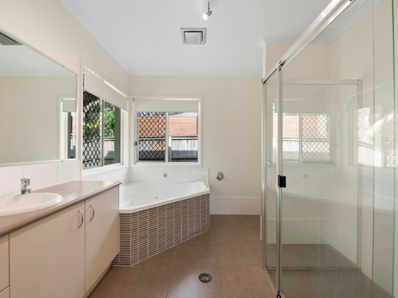 13 Sand Lane, Twin Waters QLD 4564