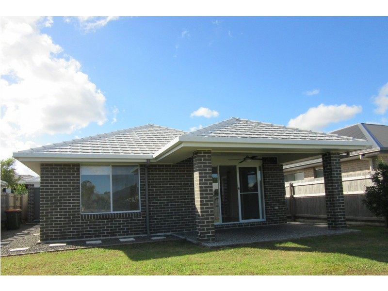 6 Wickerson Cr, Bli Bli QLD 4560