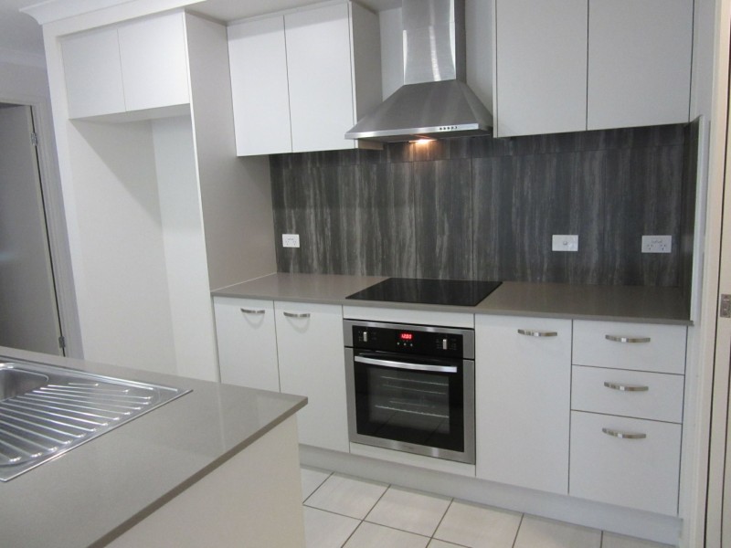6 Wickerson Cr, Bli Bli QLD 4560