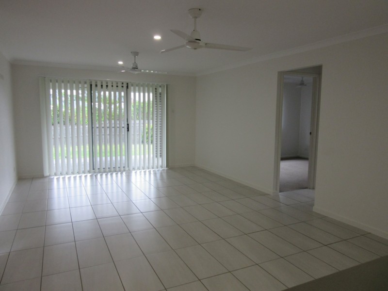 6 Wickerson Cr, Bli Bli QLD 4560