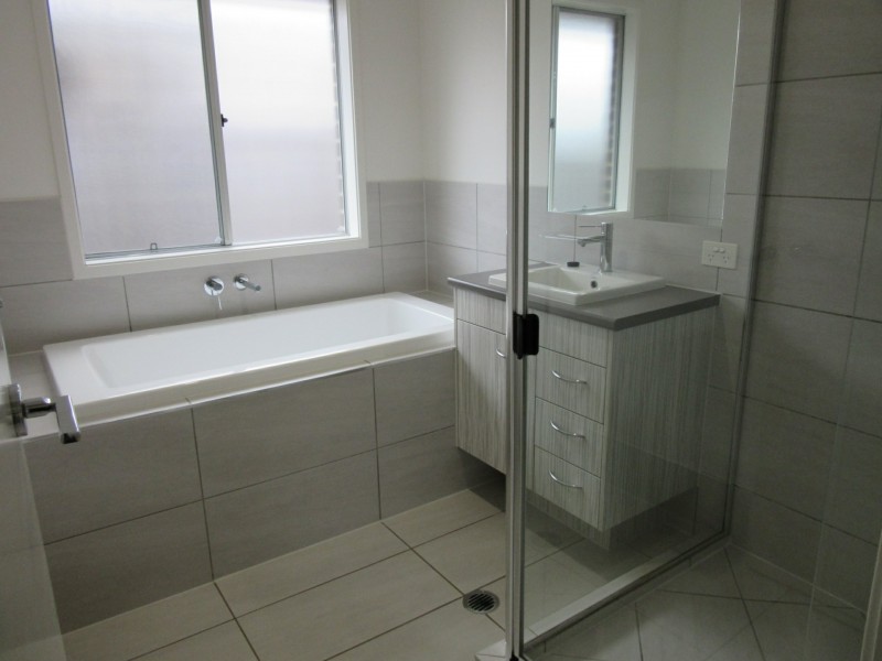 6 Wickerson Cr, Bli Bli QLD 4560
