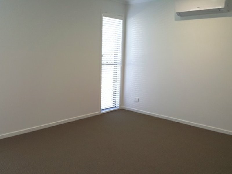 24 Ameen Cct, Mudjimba QLD 4564