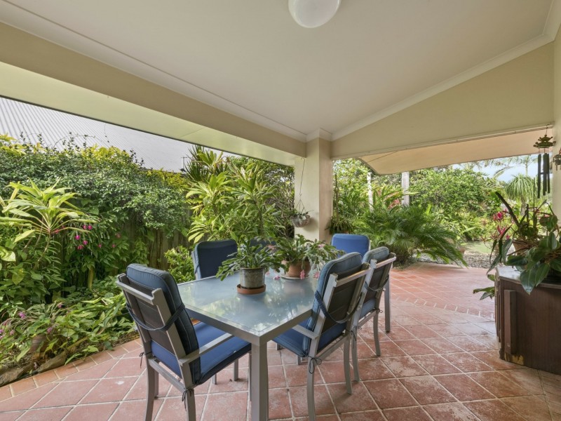 2 Carnoustie Court, Twin Waters QLD 4564