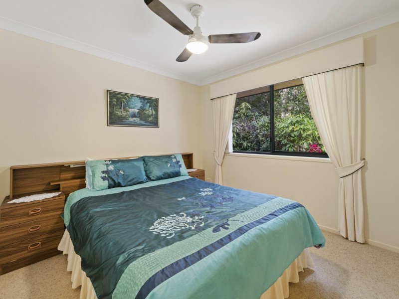 2 Carnoustie Court, Twin Waters QLD 4564