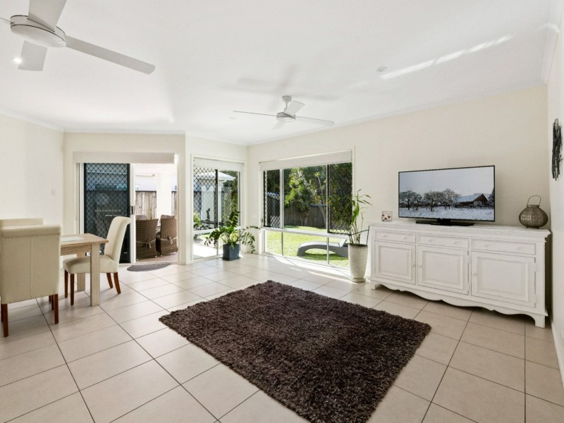 13 Sand Lane, Twin Waters QLD 4564