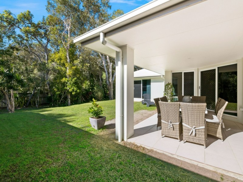 13 Sand Lane, Twin Waters QLD 4564