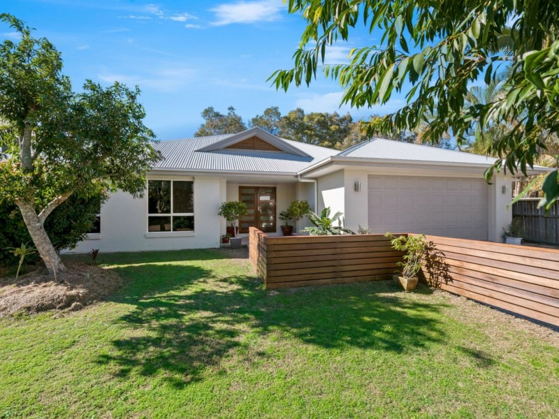 13 Sand Lane, Twin Waters QLD 4564
