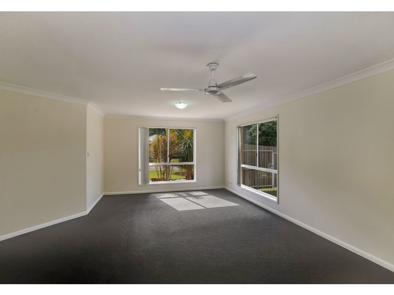 8 Tassel Place, Twin Waters QLD 4564