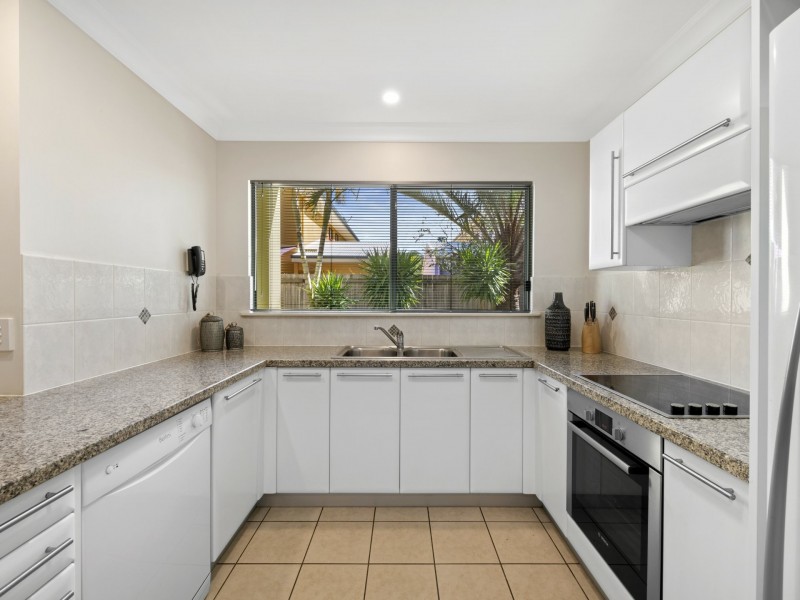 100/151-153 Mudjimba Beach Road, Mudjimba QLD 4564