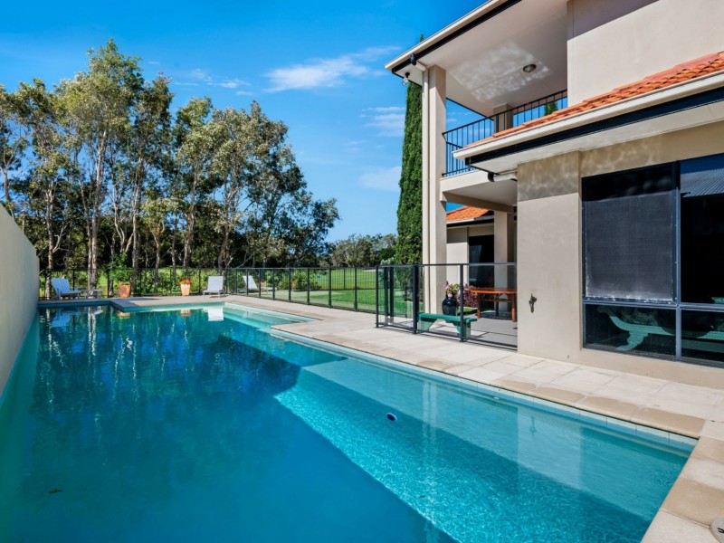 9 Hetherington Drive, Twin Waters QLD 4564