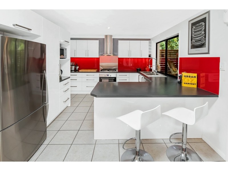 10 Sunview Drive, Twin Waters QLD 4564