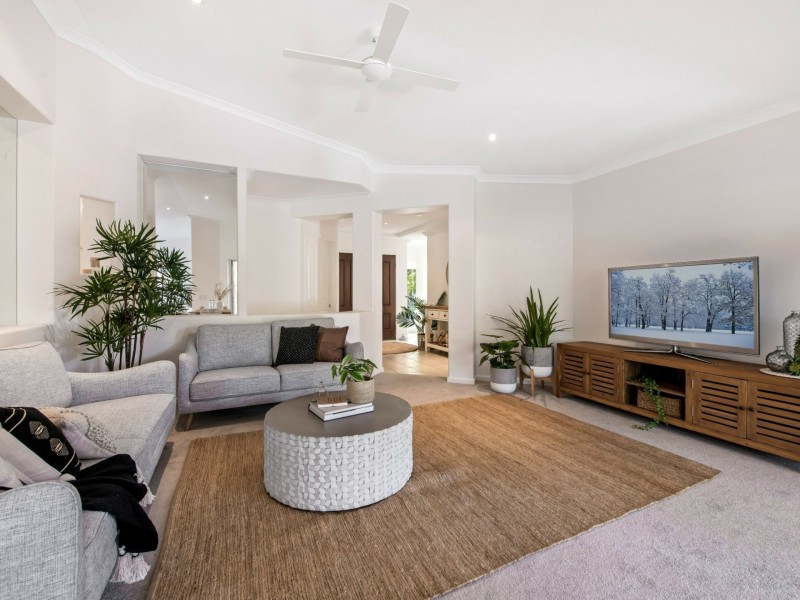 20 Spinifex Place, Twin Waters QLD 4564