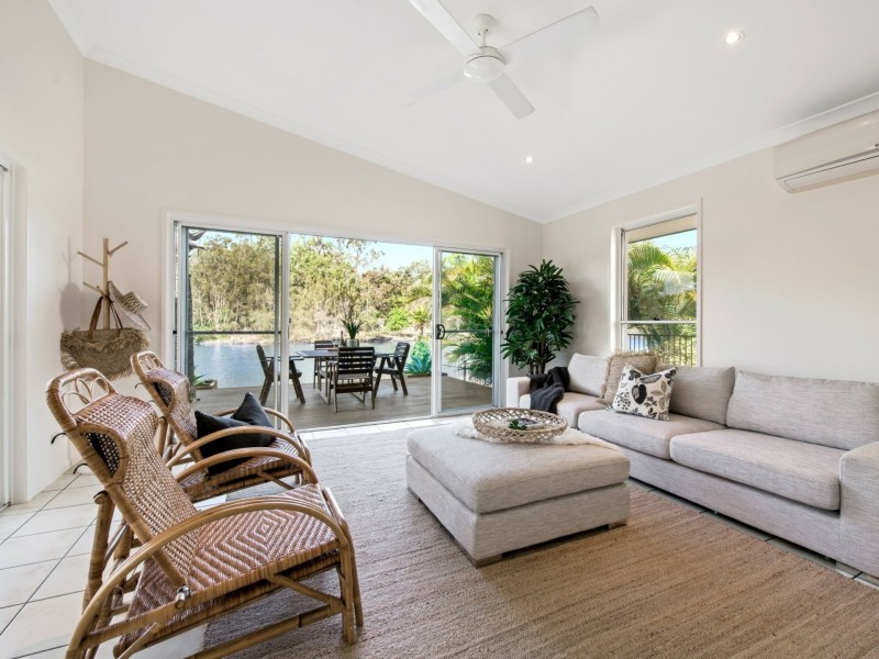 20 Spinifex Place, Twin Waters QLD 4564