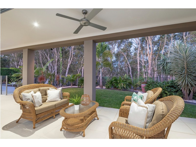 27 Hetherington Drive, Twin Waters QLD 4564