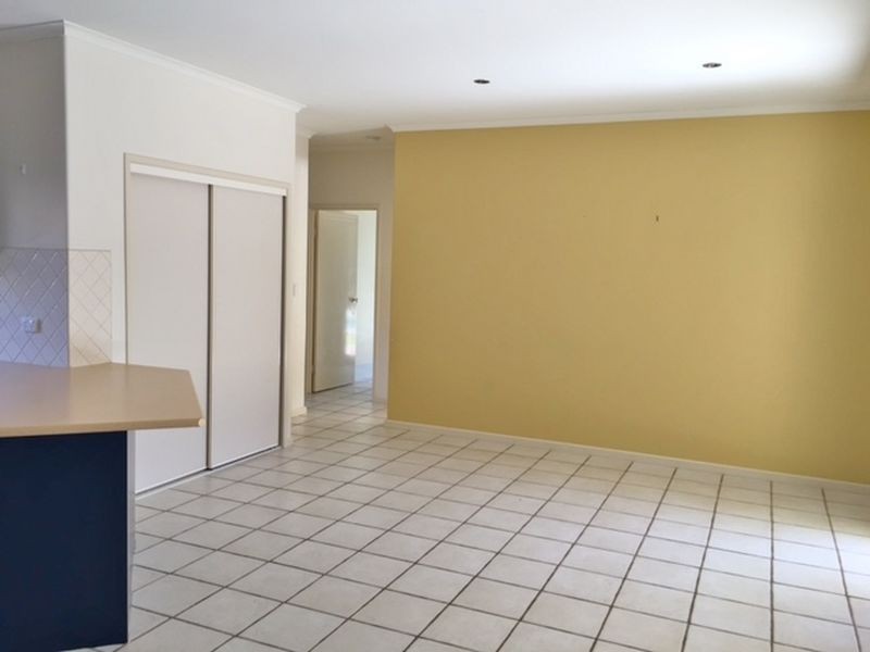 16 Wattlebird Drive, Twin Waters QLD 4564