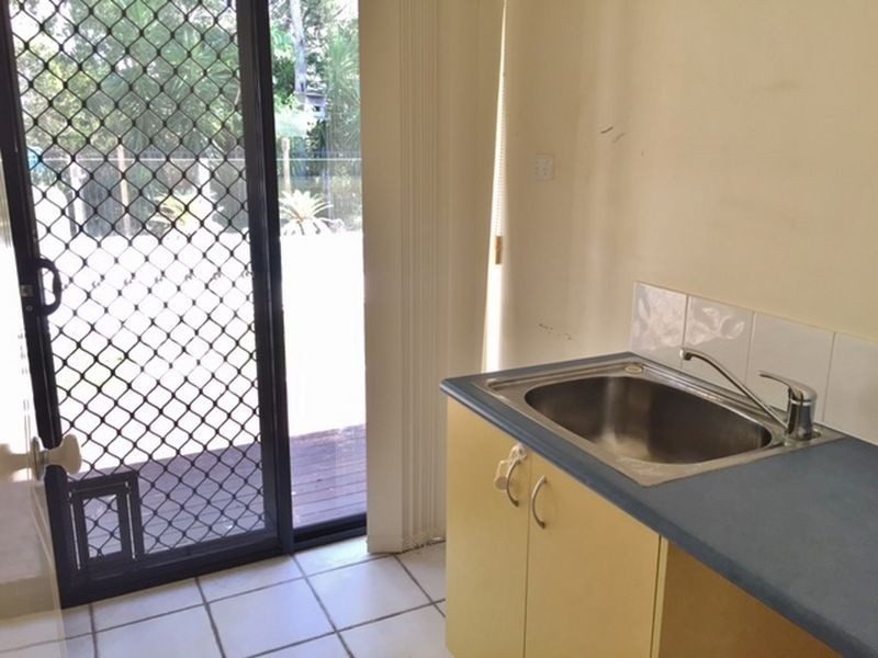 16 Wattlebird Drive, Twin Waters QLD 4564