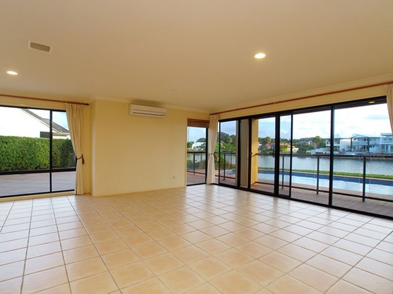 28 Karinya Place, Twin Waters QLD 4564