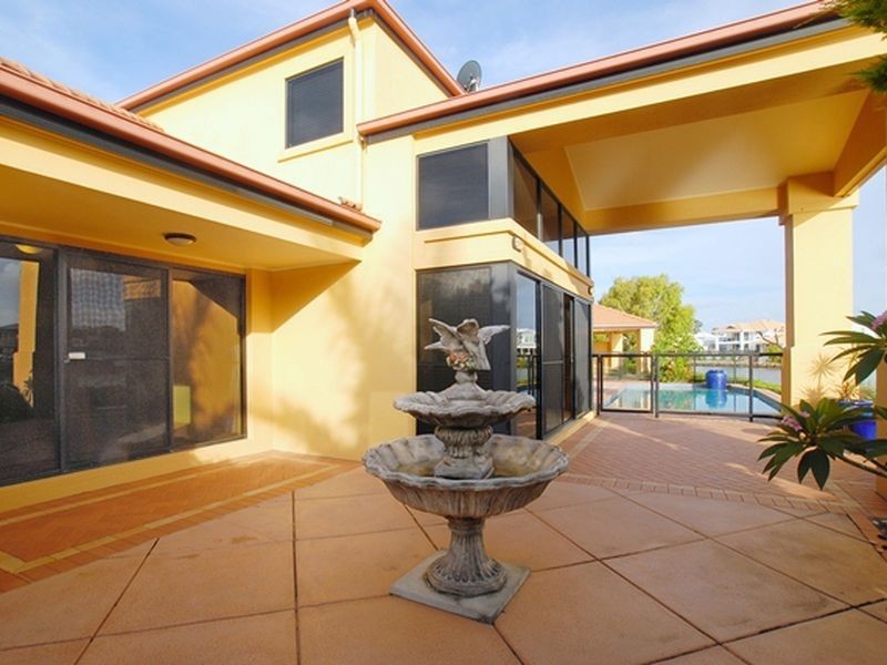 28 Karinya Place, Twin Waters QLD 4564