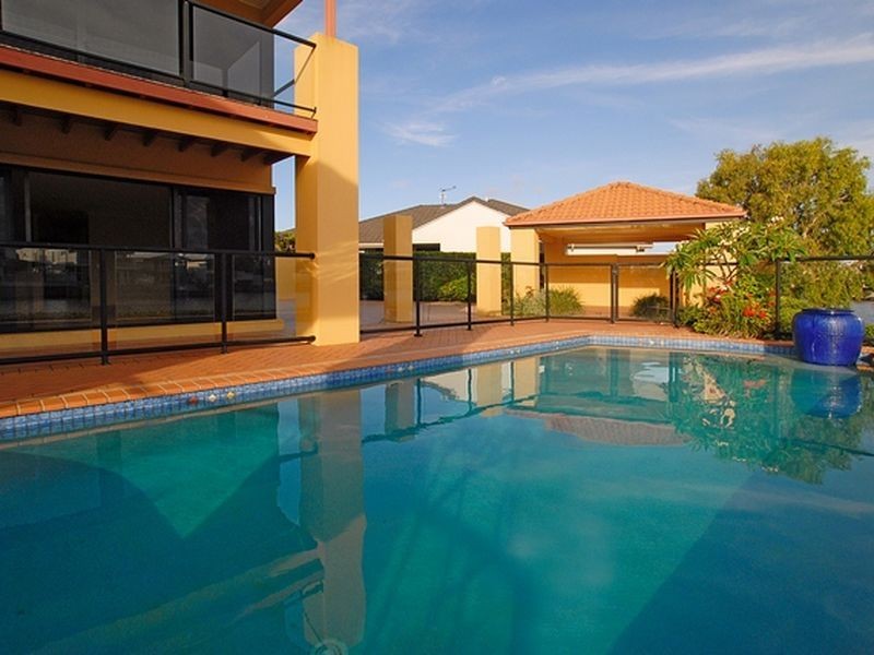 28 Karinya Place, Twin Waters QLD 4564