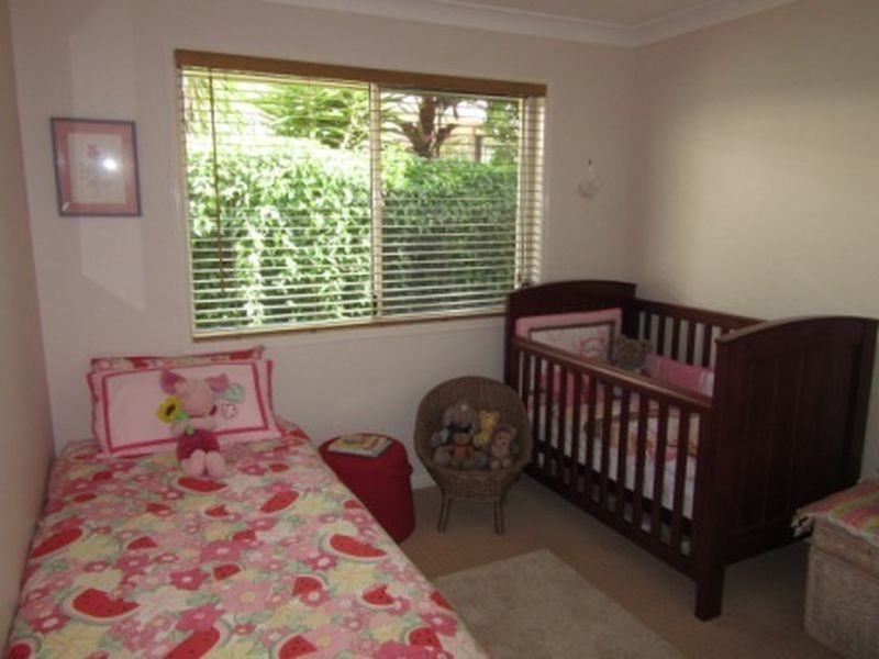 6 Wattlebird Drive, Twin Waters QLD 4564