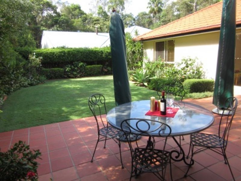6 Wattlebird Drive, Twin Waters QLD 4564