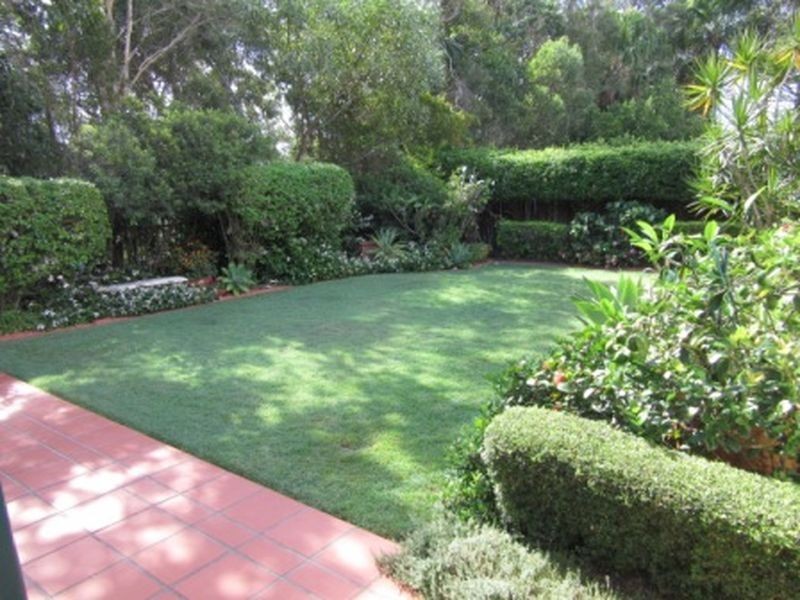 6 Wattlebird Drive, Twin Waters QLD 4564
