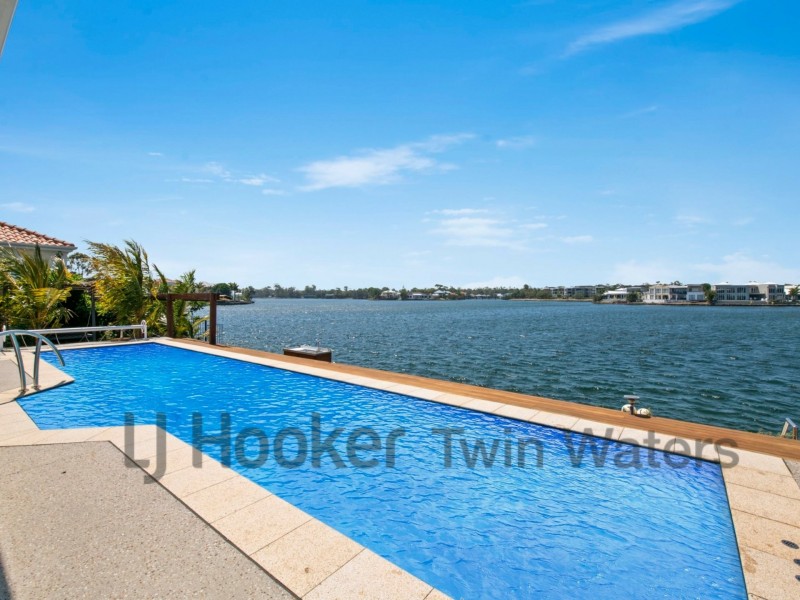 13 River Edge Court, Twin Waters QLD 4564