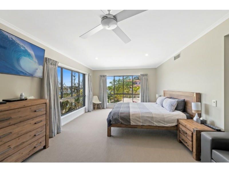 13 River Edge Court, Twin Waters QLD 4564