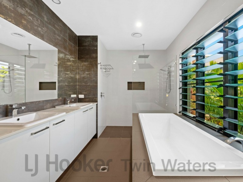 13 River Edge Court, Twin Waters QLD 4564