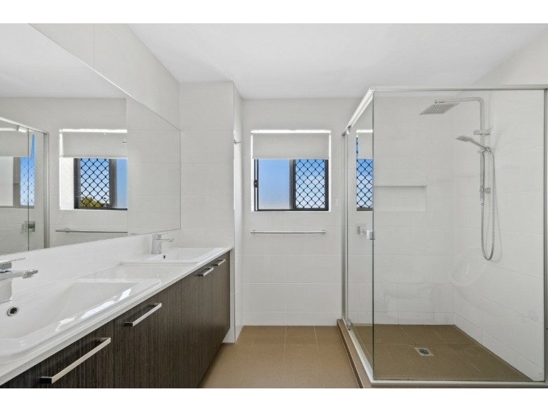 13 River Edge Court, Twin Waters QLD 4564