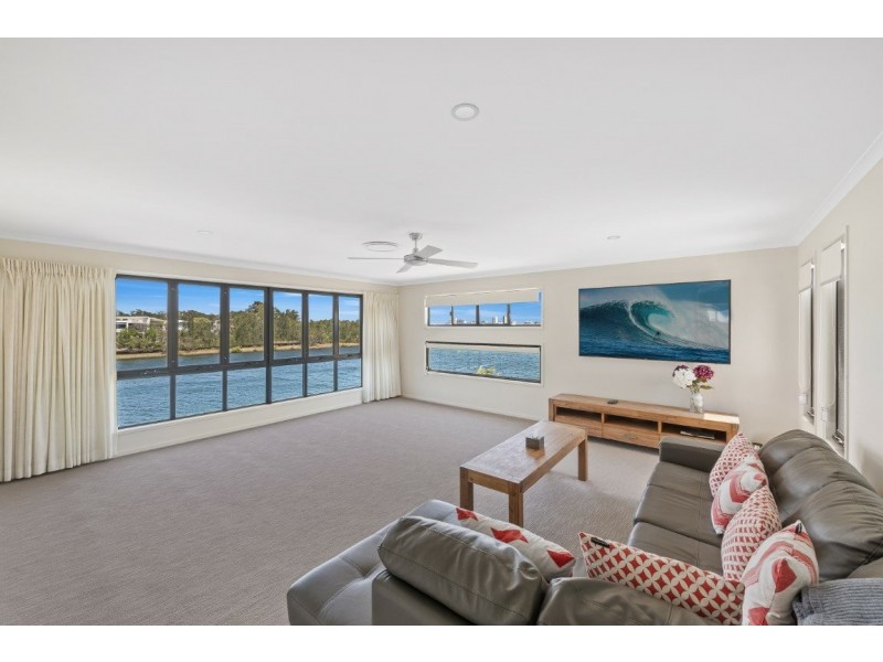 13 River Edge Court, Twin Waters QLD 4564