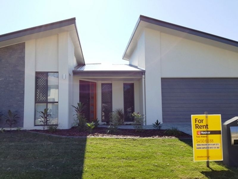 24 Ameen Circuit, Twin Waters QLD 4564