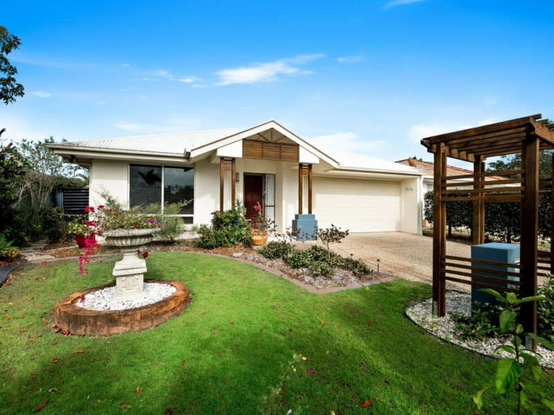 70 Prestwick Drive, Twin Waters QLD 4564