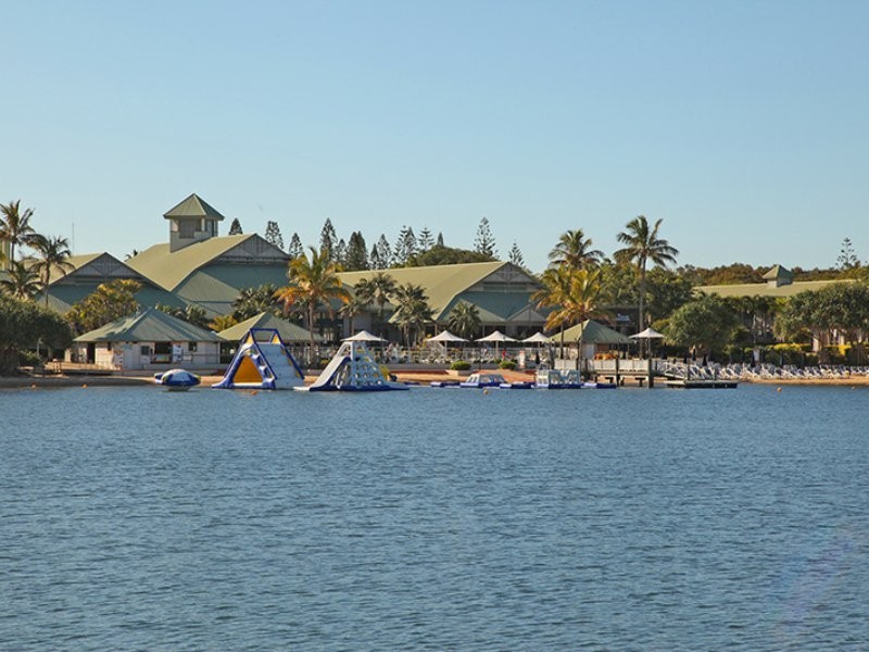 105/80 North Shore Road, Twin Waters QLD 4564