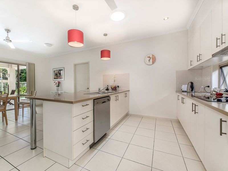 7 Oyster Court, Twin Waters QLD 4564