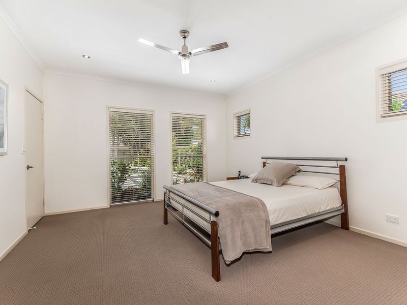 7 Oyster Court, Twin Waters QLD 4564