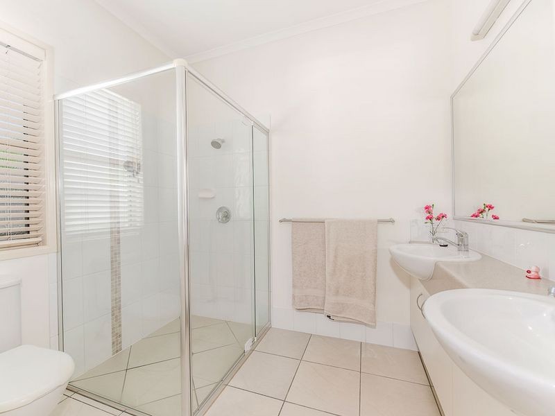 7 Oyster Court, Twin Waters QLD 4564