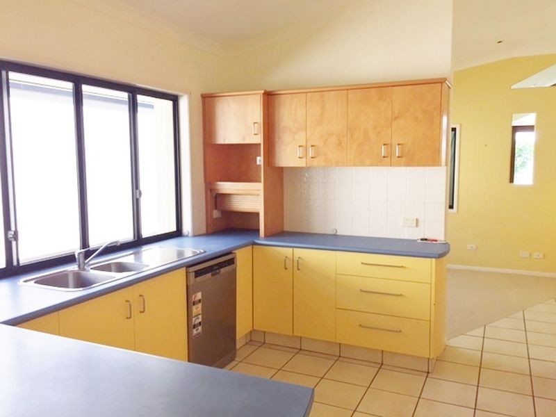 13 Cooloola Place, Twin Waters QLD 4564