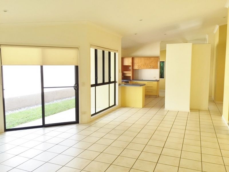 13 Cooloola Place, Twin Waters QLD 4564