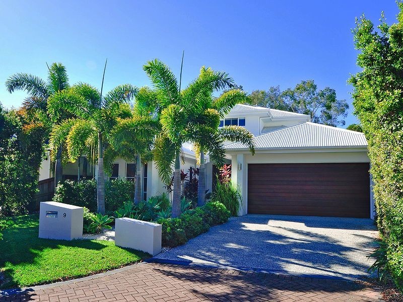 9 Sand Lane, Twin Waters QLD 4564
