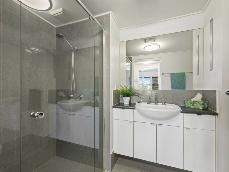 32/80 North Shore Road, Twin Waters QLD 4564