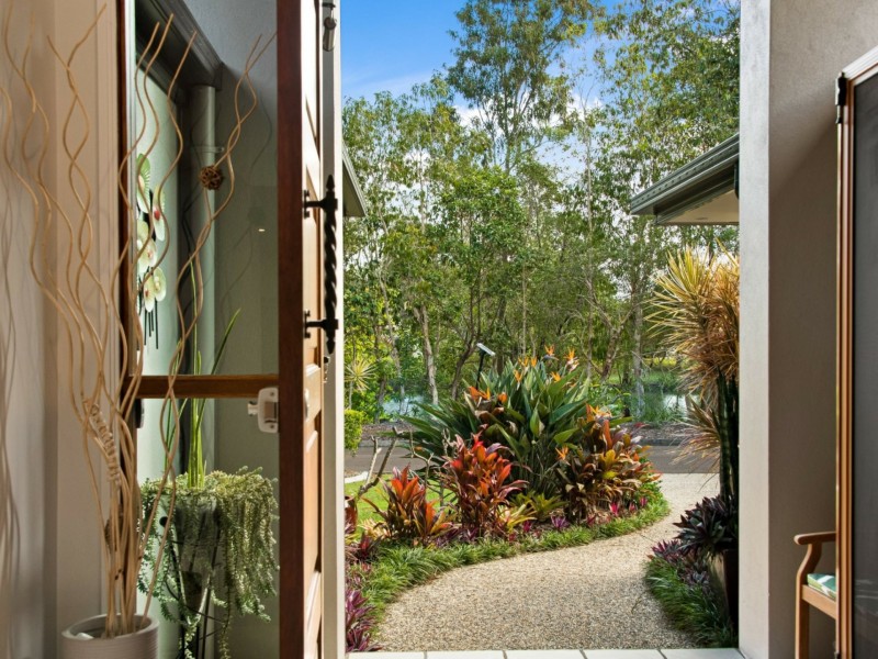 36 Prestwick Drive, Twin Waters QLD 4564