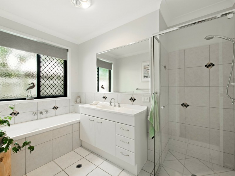 36 Prestwick Drive, Twin Waters QLD 4564