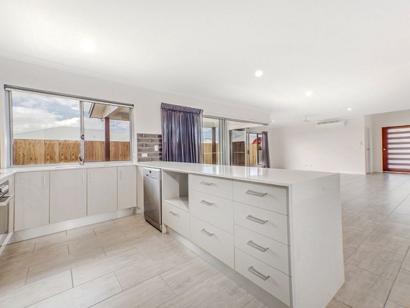 15 Hegarty Cct, Bli Bli QLD 4560