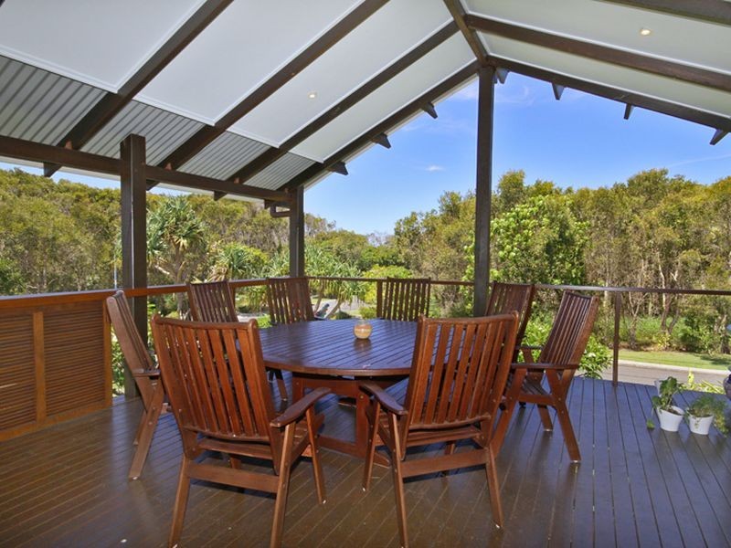 1 Northbeach Place, Mudjimba QLD 4564