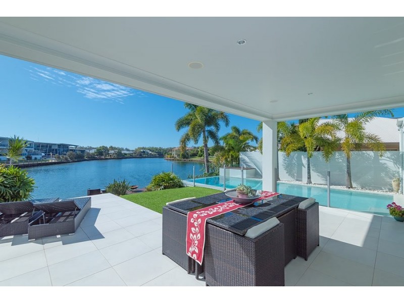 33 Baywater Drive, Twin Waters QLD 4564