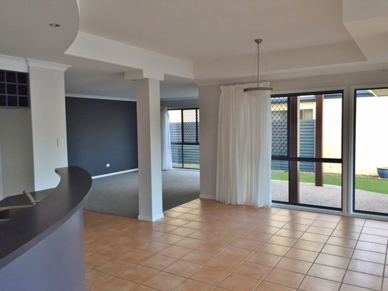 4 Sunorchid Place, Twin Waters QLD 4564