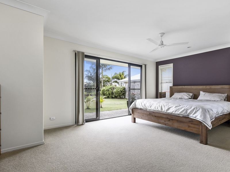 71 Prestwick Dr, Twin Waters QLD 4564