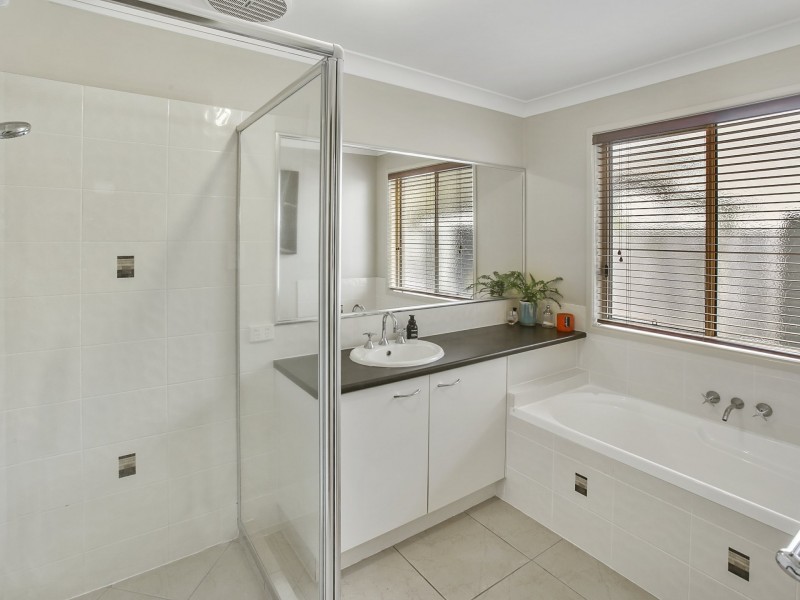 62 Anchorage Cct, Twin Waters QLD 4564